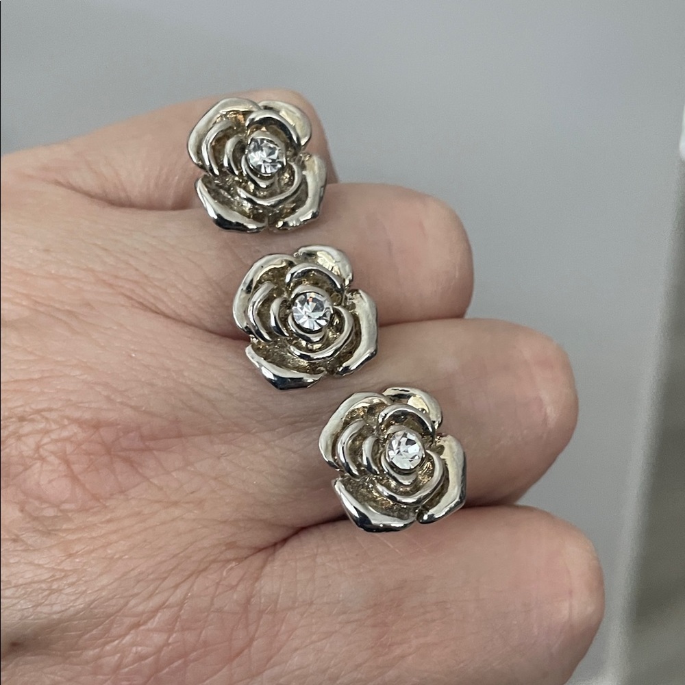 Multi Finger Silver Rose Ring Trio - Picture 5 of 5